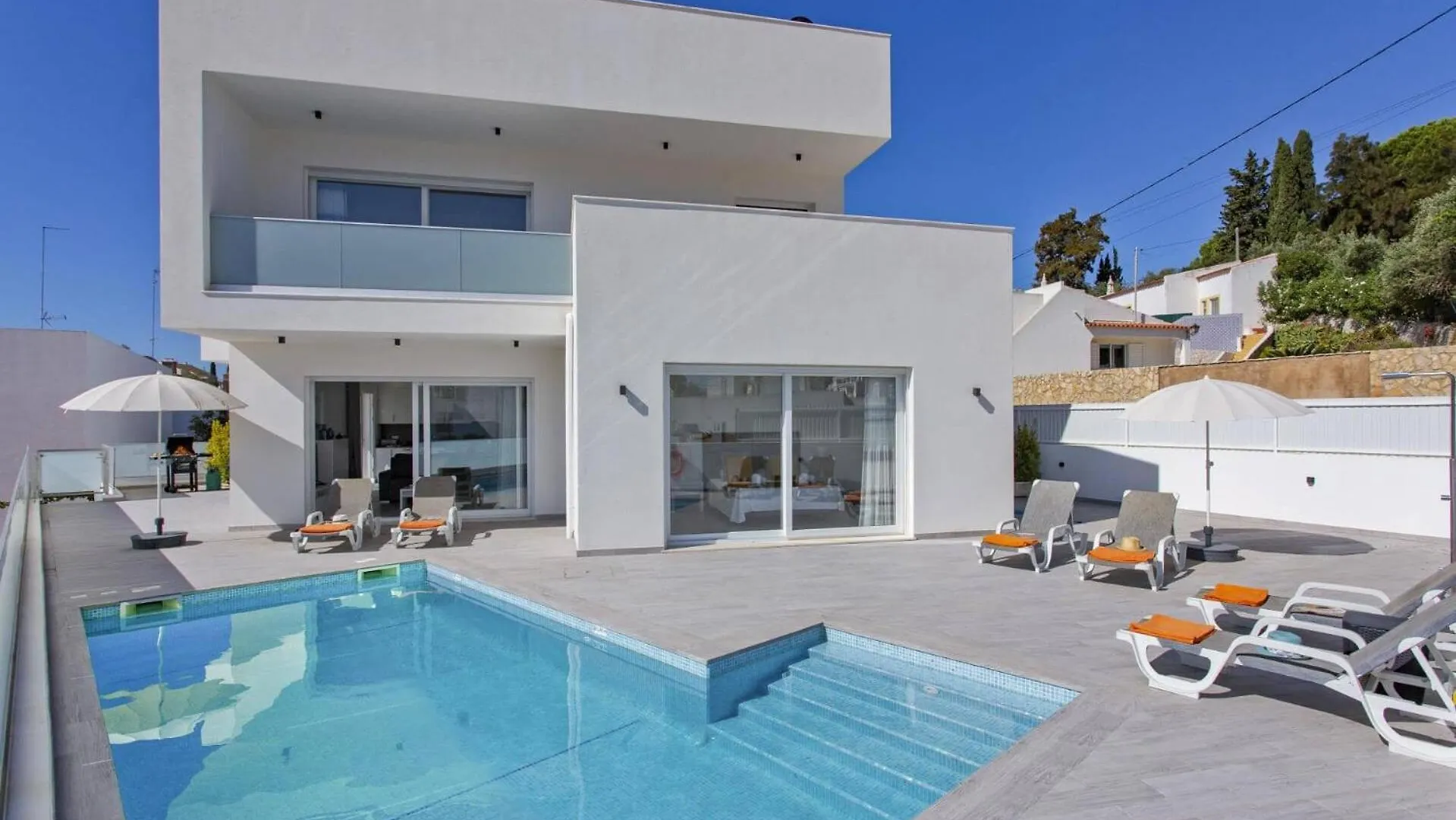Villa Dona Leonor By Villa Plus location